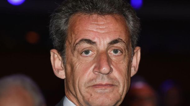 Nicolas Sarkozy condamné à porter un bracelet électronique : comment ça marche ?